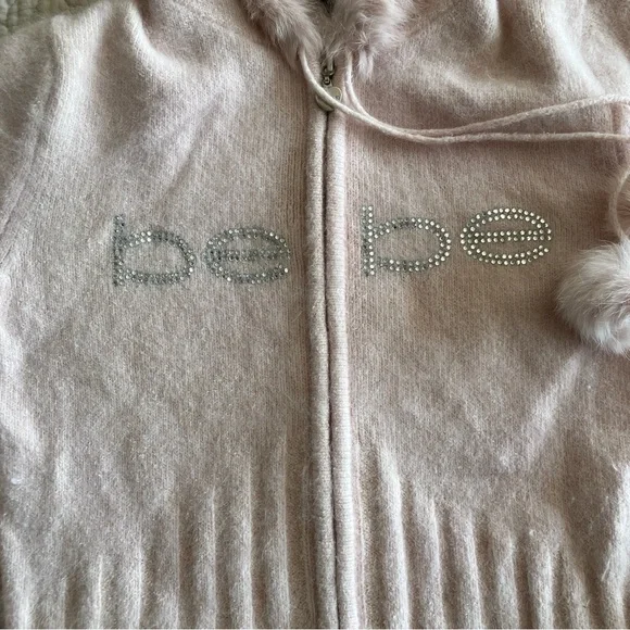 VTG Bebe pale pink hoodie w/ fur trim